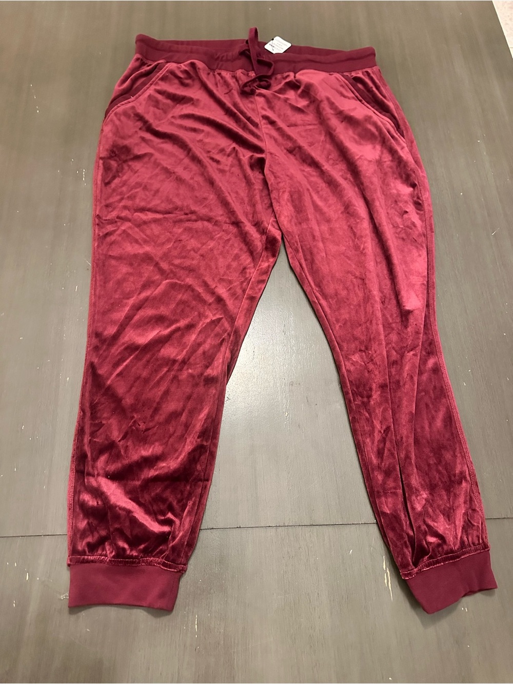 Fashion Nova Womens Burgundy Velour Jogger Pants